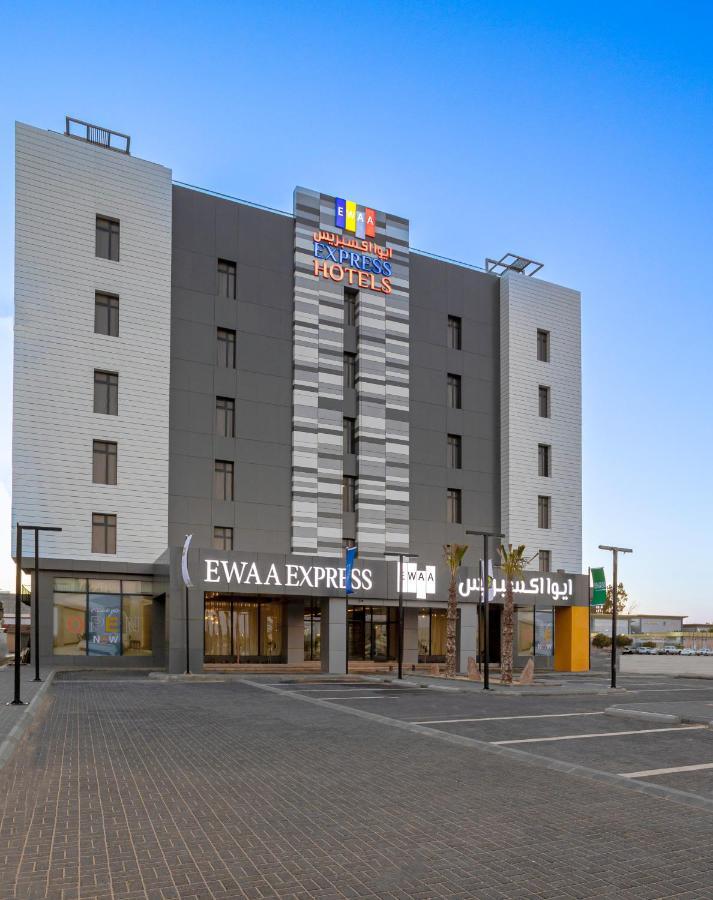 Ewaa Express Hotel - Al Jouf Sakakah Esterno foto